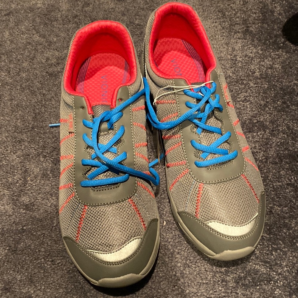 Ladies vionic alliance 12 nwt